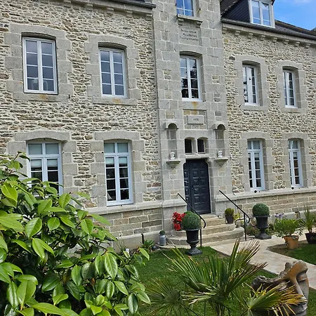 Apartmán Le Parisien Prive En Duplex Avec Acces Jacuzzi A 10min Des Plages *