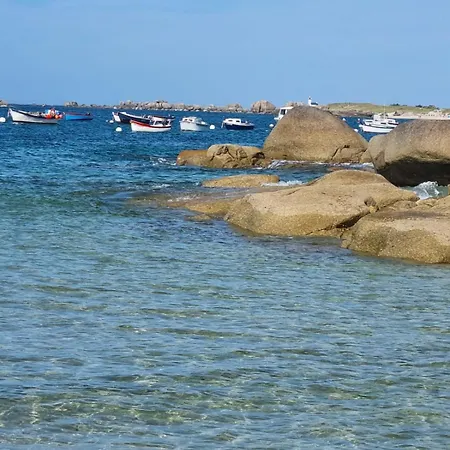 Le Parisien Prive En Duplex Avec Acces Jacuzzi A 10min Des Plages Apartmán Lanhouarneau